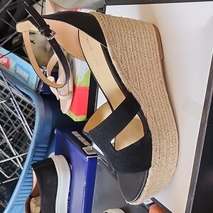 Nine West Wedge Size 9.5